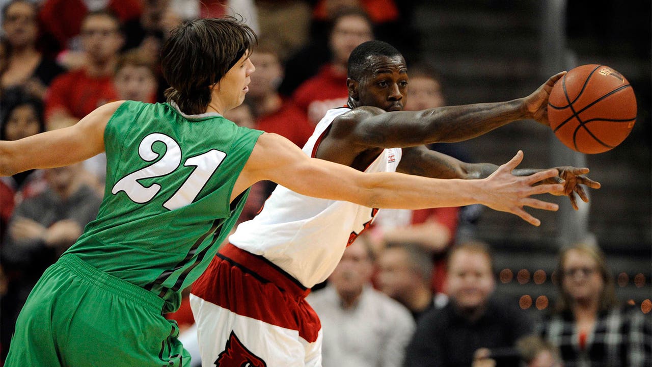 Jones, Rozier lead No. 7 Louisville to victory over Marshall